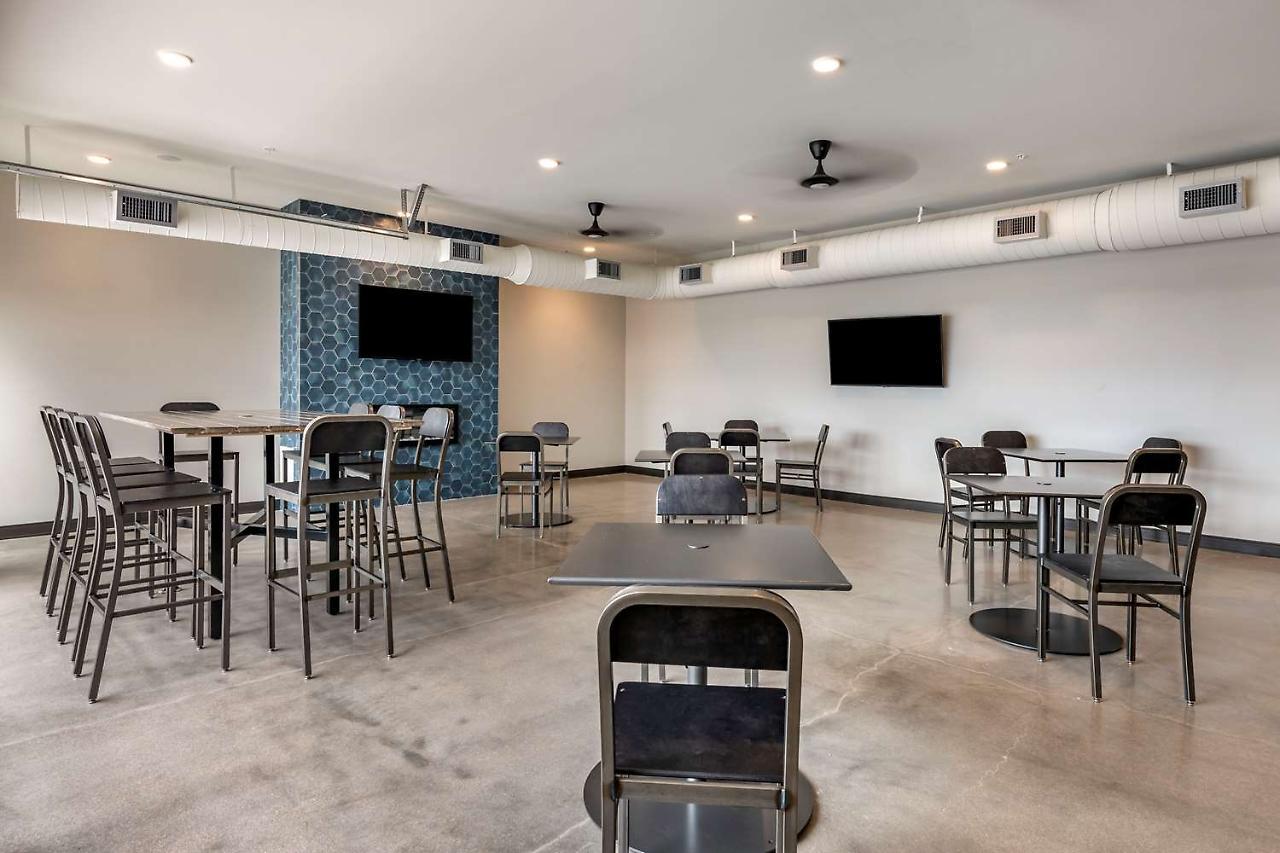 Vib By Western Rino DEN